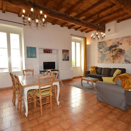 Maison Le Neuf Тараскон Экстерьер фото